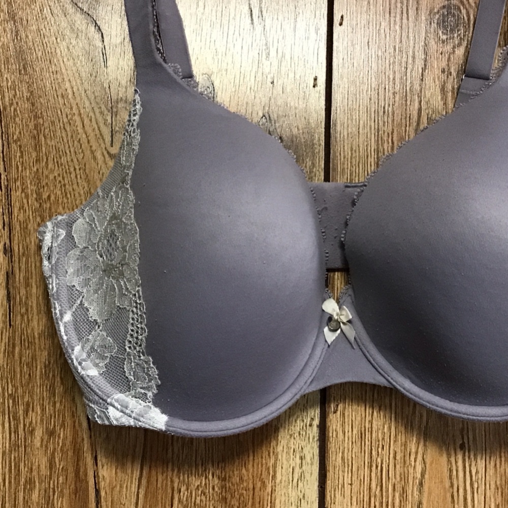 2/$25 Victoria's Secret 38E (DD) Lavender Lace-Trim T-Shirt Bra - Picture 2 of 15
